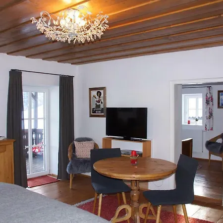فندق مبيت وإفطار Landlust Ischl 3*