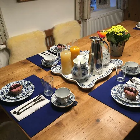 Frühstückspension Landlust Ischl 3*